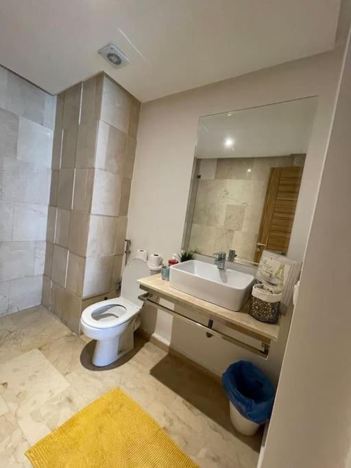 Chic & Cosy Flat Near Airport Lockbox Fast Wifi Apartment Nouaceur ภายนอก รูปภาพ